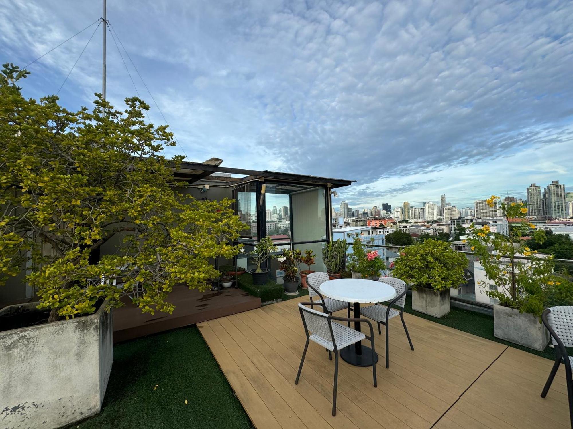 W8 Condo, Top Floor Luxe 3 Bedroom Penthouse, Hip Central Bangkok Area, 5 Mins From Thonglo Bts Station Exteriör bild