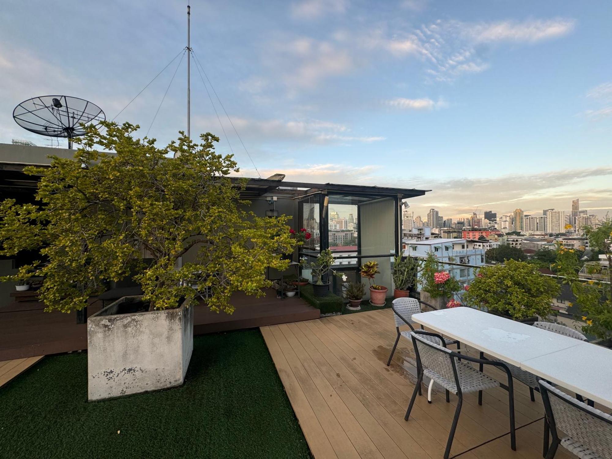 W8 Condo, Top Floor Luxe 3 Bedroom Penthouse, Hip Central Bangkok Area, 5 Mins From Thonglo Bts Station Exteriör bild